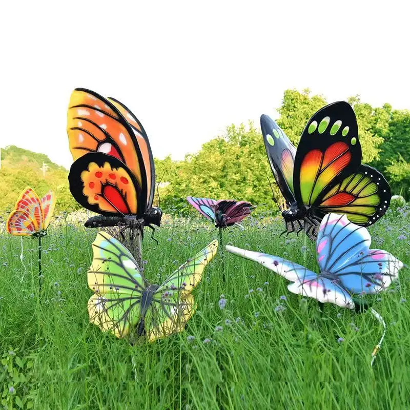 Escultura de borboleta ao ar l - Gardening Tools Sketch avaliação e preço